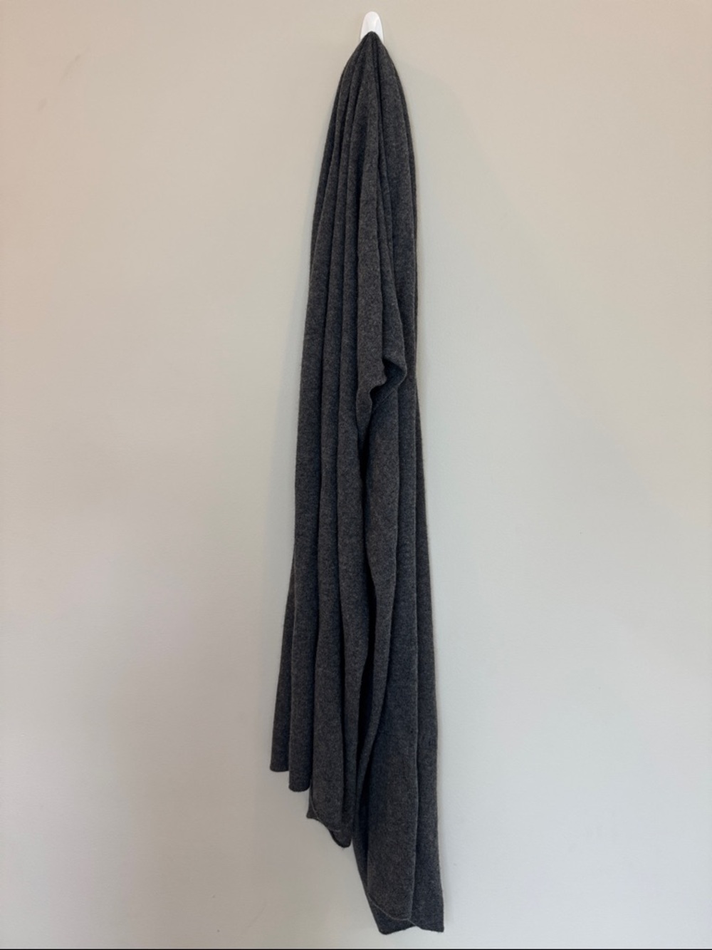 Men’s Cashmere Scarf, Dark Gray